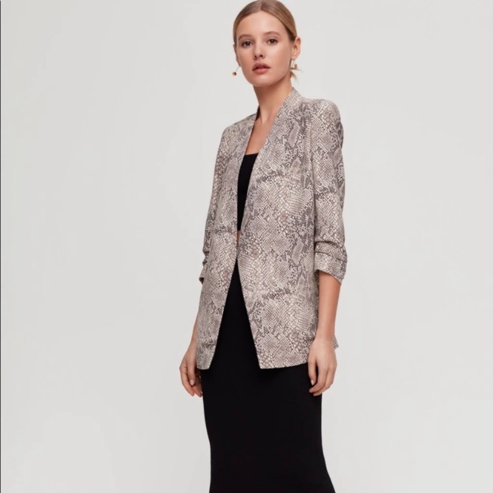 Aritzia Babaton Power Blazer - Nude Snakeskin print
